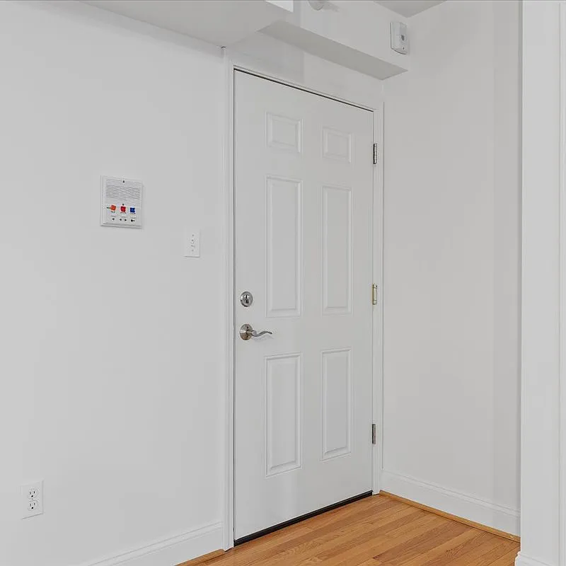 Building Photo - 500 Shady Ave #14