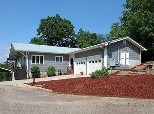 7190 Hartman Rd, Murrayville, GA 30564