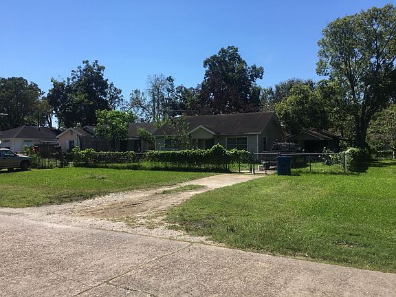 4th image of 436 Texas St