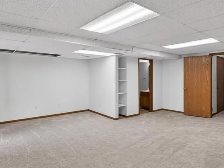 16250 Lea Oak Dr — Photo 10