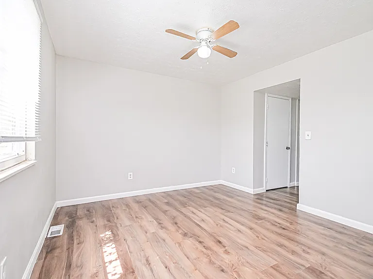 10943 Birchridge Dr — Photo 15