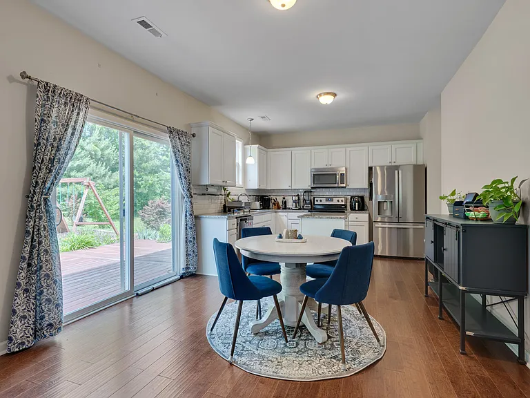 514 Jerome Rd — Photo 9