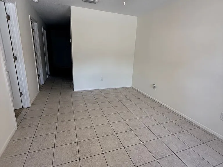 108 Scranton St #2 — Photo 9