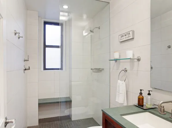 305 West 86th Street image 7 of 14