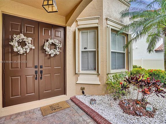 4th image of 15674 SW 53rd Ct