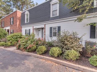 13468 Mason Village Ct, Saint Louis, MO 63131