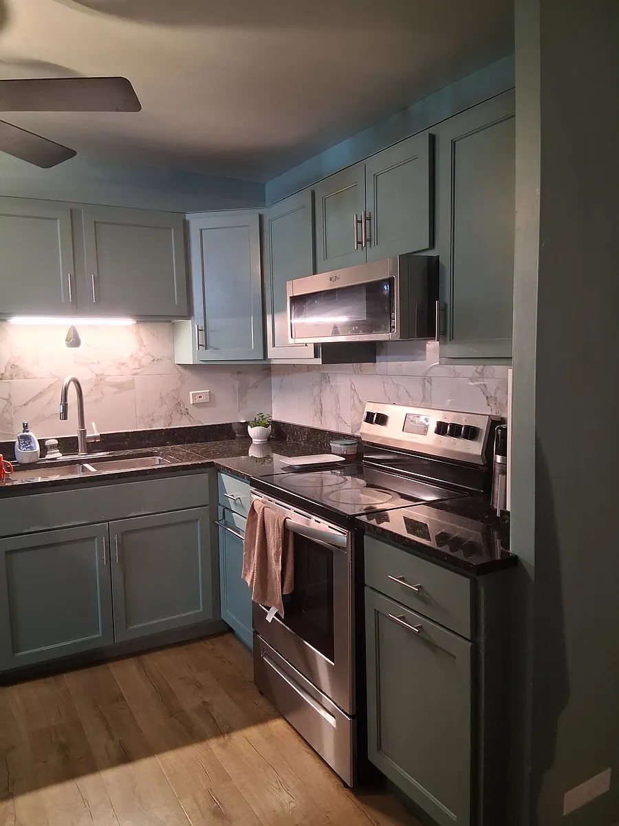 Building Photo - 4350 W Ford City Dr #3