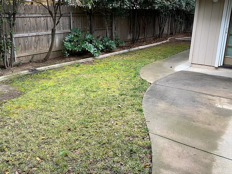1740 Corsica Dr — Photo 12