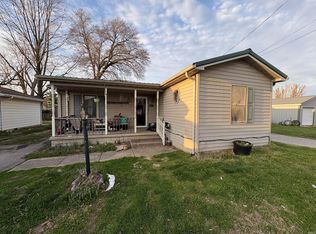 823 W Wood St, Princeton, IN 47670