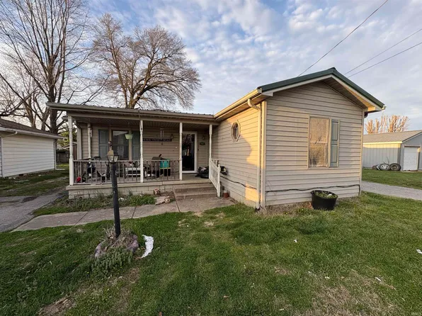 823 W Wood St, Princeton, IN 47670
