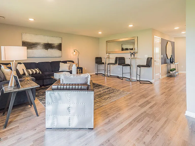 309 Mantoloking Dr — Photo 3