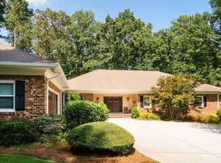 1688 Kanawha Dr, Stone Mountain, GA