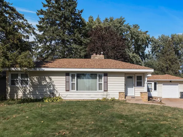 2147 Ames Ave, Saint Paul, MN 55119