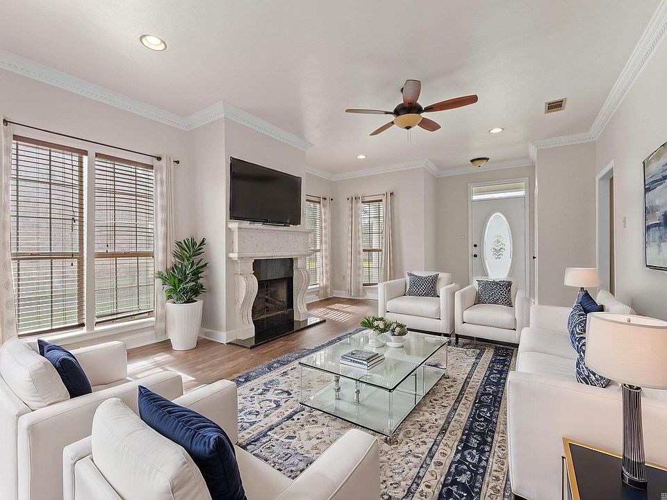 1st image of 18665 Garden Oaks Dr