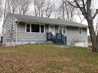 5 Marbil Rd, Danbury, CT 06811