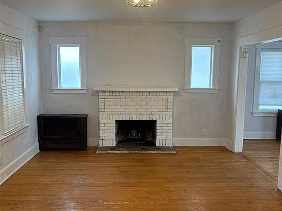 4th image of 138 Cedar Hill Ave