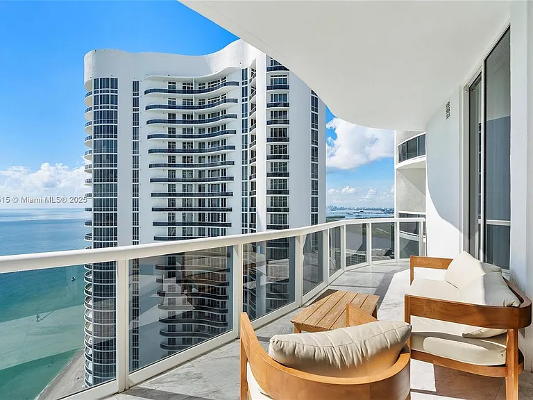 16001 Collins Ave #3507 — Photo 30