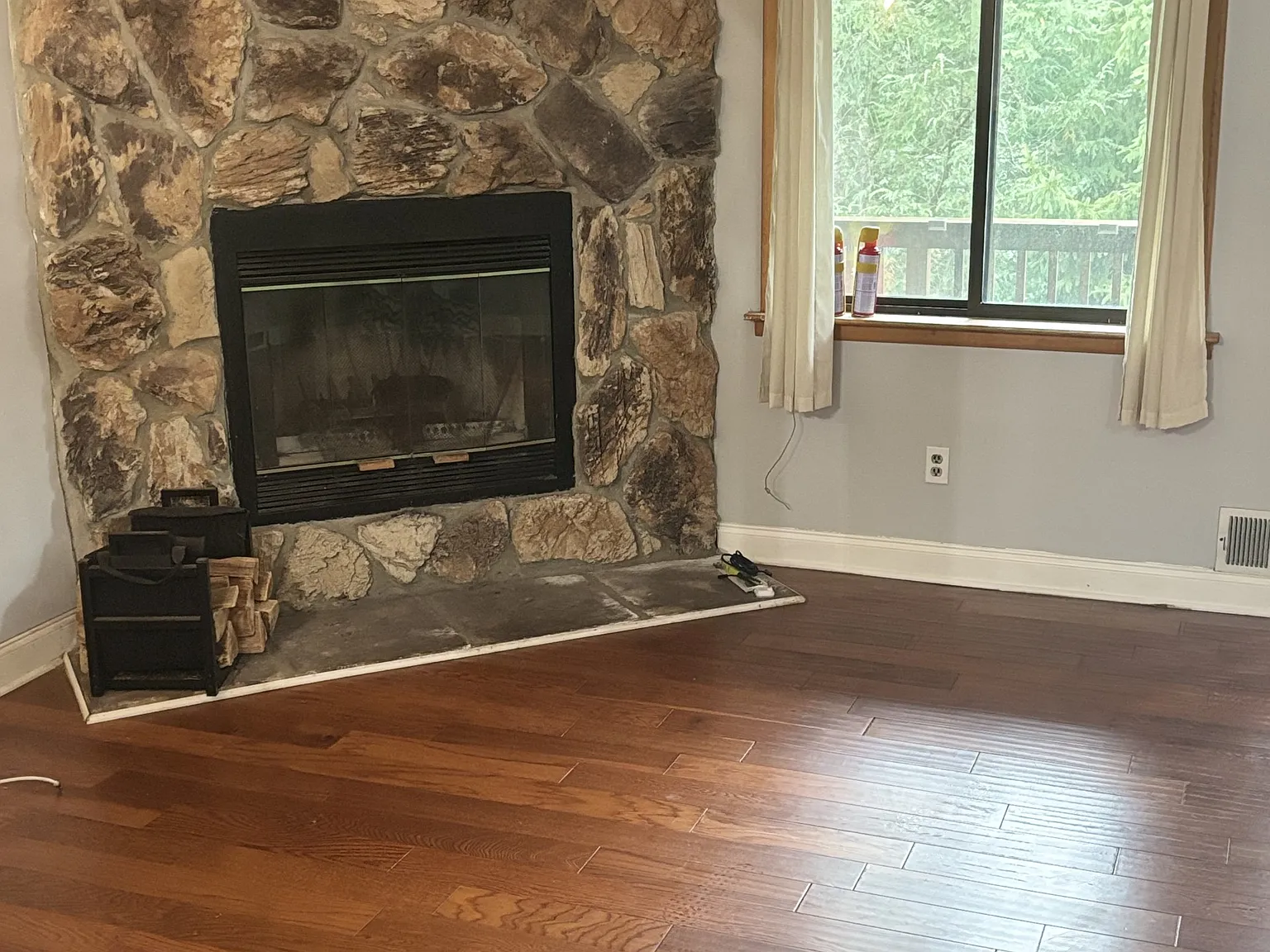2 bed, 2.5 bath, 1800 sqft, $3,250 — Photo 2
