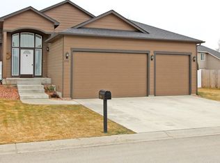 8310 N Maple Ln, Spokane, WA 99212