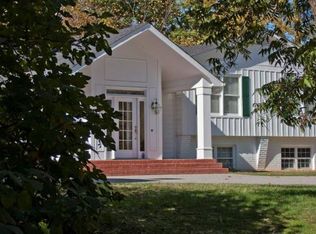 7950 Jett Ferry Rd, Sandy Springs, GA 30350