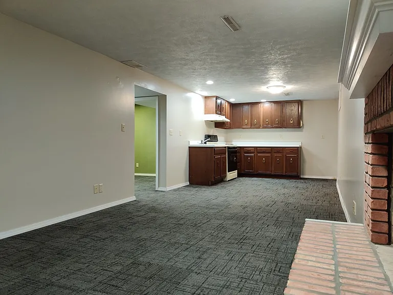 301 S Regency Dr — Photo 53