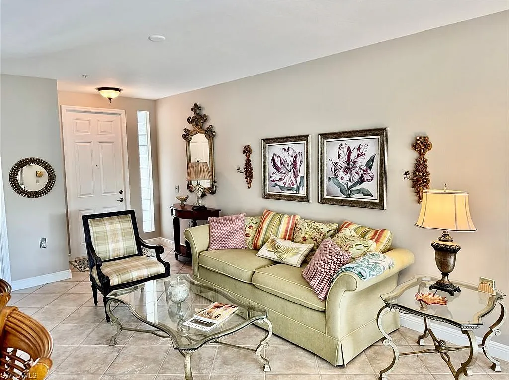 2 bed, 2.0 bath, 1279 sqft, $2,200 — Photo 4