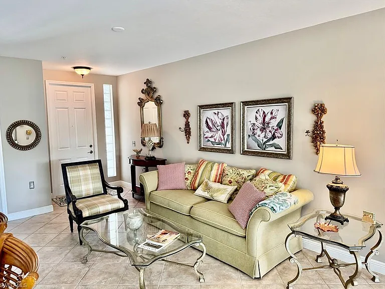 1390 Sweetwater Cv #203 — Photo 4