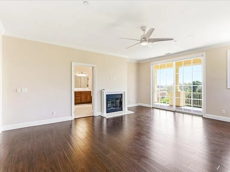 4698 Granada Way — Photo 36