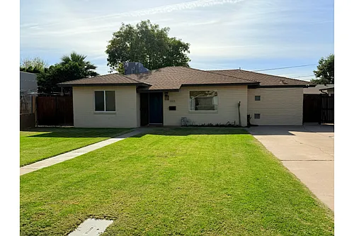 1015 E Citrus Way Photo 1