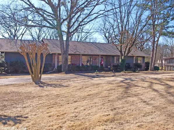 23 Kings Arms Rd, Little Rock, AR 72227