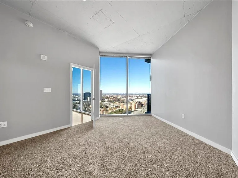 400 W Peachtree St NW #2504 — Photo 16