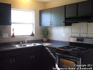 5th image of 154 Galaxy Dr