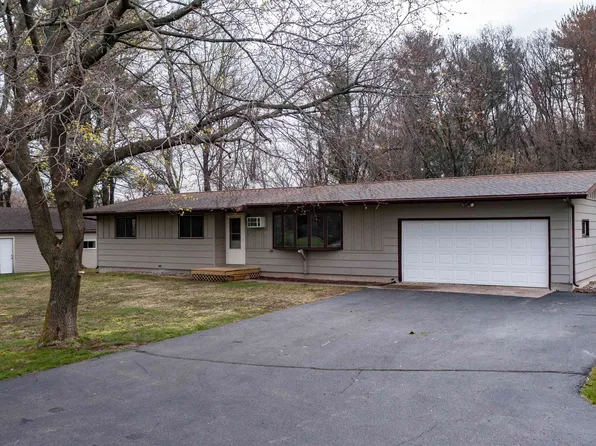 N2612 County Rd E, Waupaca, WI 54981