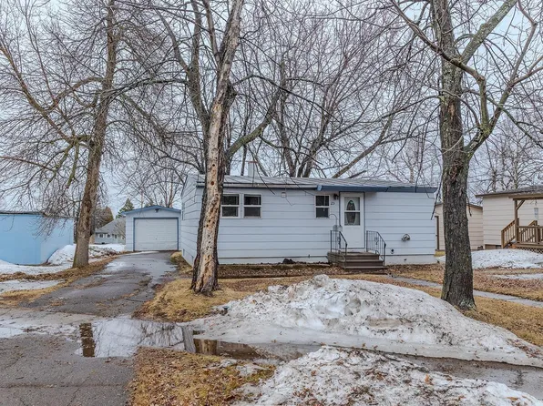 23 Bell Cir, Silver Bay, MN 55614