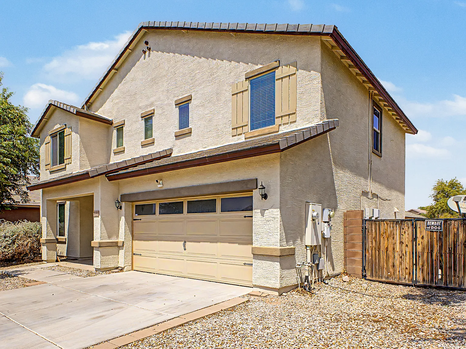 5 bed, 2546 sqft, $800 — Photo 2