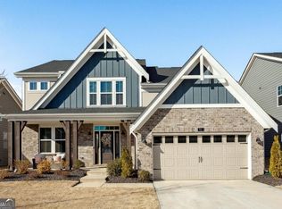 91 Candlewood Ln, Hoschton, GA