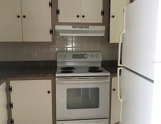 4th image of 13785 Ocala Rd