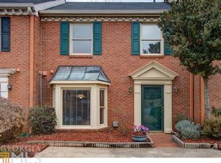 450 Forestgate Ct, Sandy Springs, GA 30350