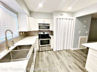 356 E Desert Inn Rd APT 110, Las Vegas, NV 89109