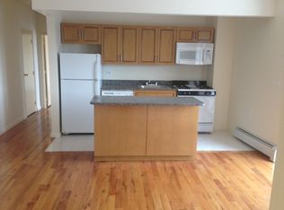 3740 31st St #4, Astoria, NY 11101