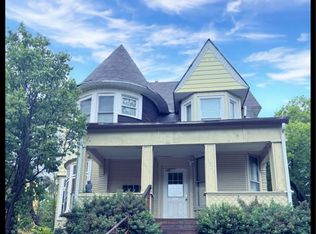 1317 E 2nd St APT 2, Duluth, MN 55805