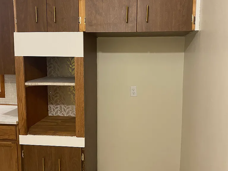 Kitchen - Appliances & Refrigerator Garages