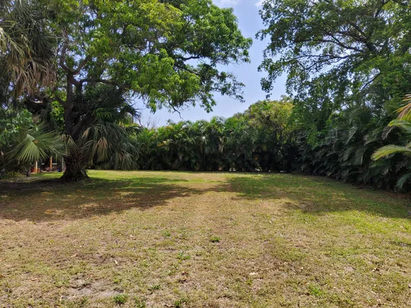1017 Ardmore Road, West Palm Beach, FL 33401