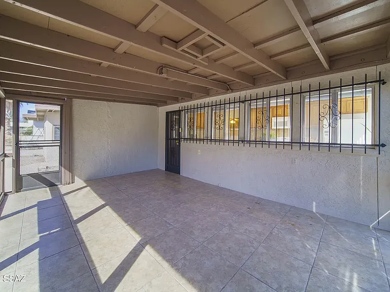 3438 E Lee St — Photo 26