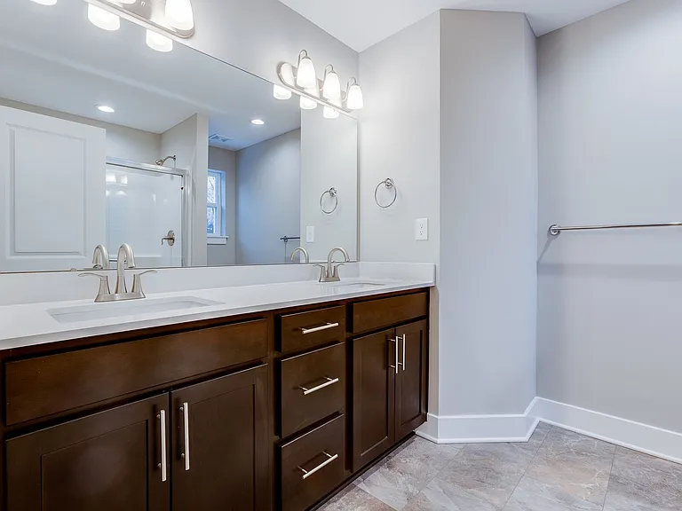 5003 Stefano Dr — Photo 29