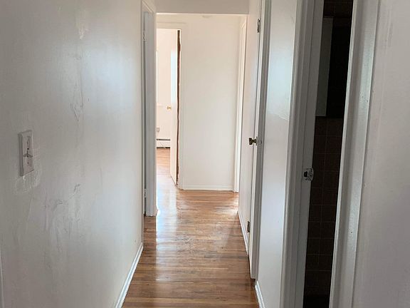 3rd image of 15335 78th St Floor 2