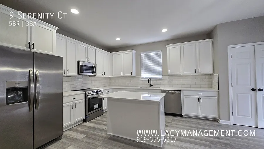 5 bed, 3.0 bath, 3121 sqft, $2,595 — Photo 4