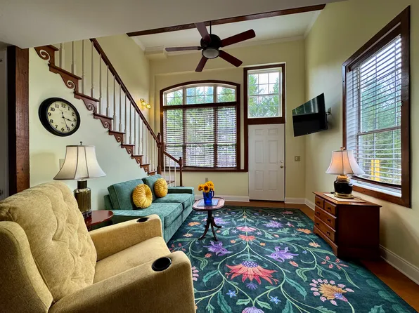 100 Willow Creek Ln #B, Jonesborough, TN 37659