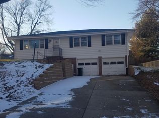 6632 S 86th St, Omaha, NE 68127