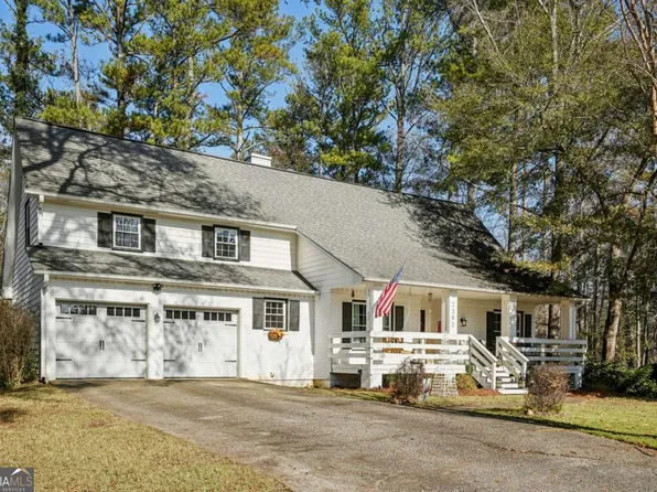 2382 Battle Forest Dr SW, Marietta, GA 30064